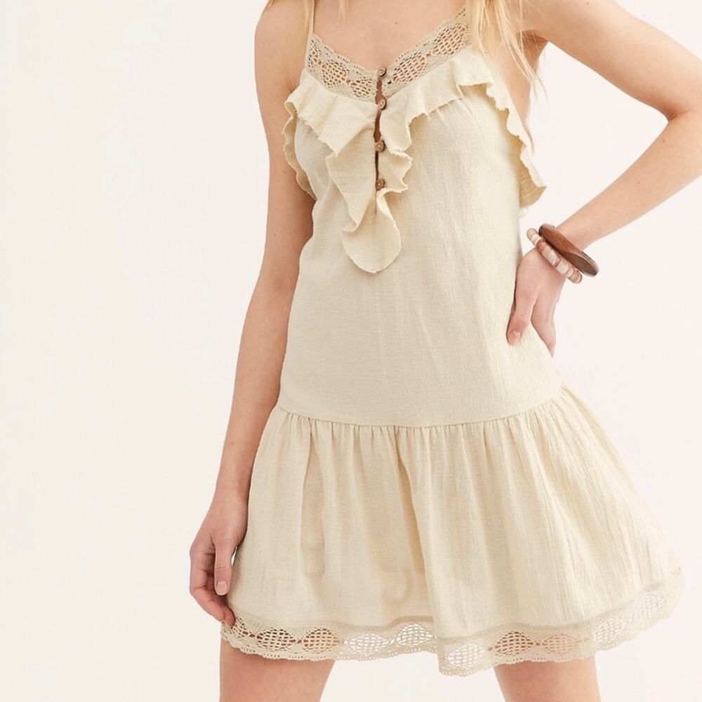 NWT! Free People Frill Seeker Drop Waist Dress size Medium